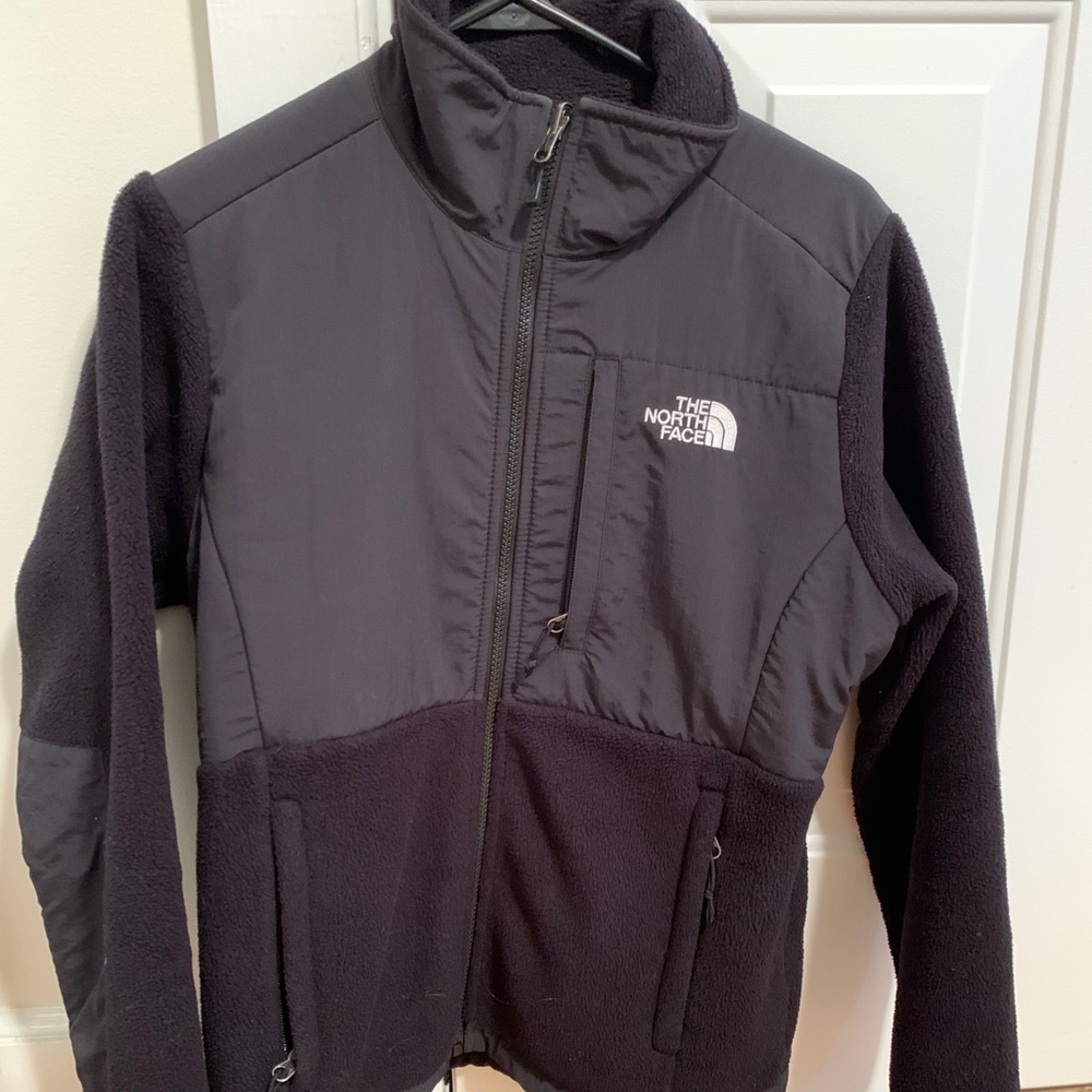 The North Face Women’s ‘95 Retro Denali Jacket